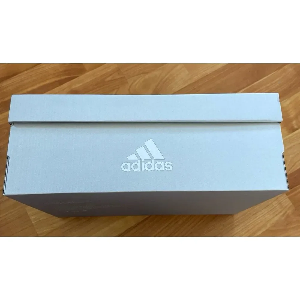 Adidas empty shoe box‎